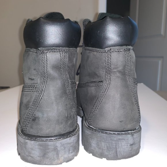 Black Timberland Boots - Picture 2 of 7